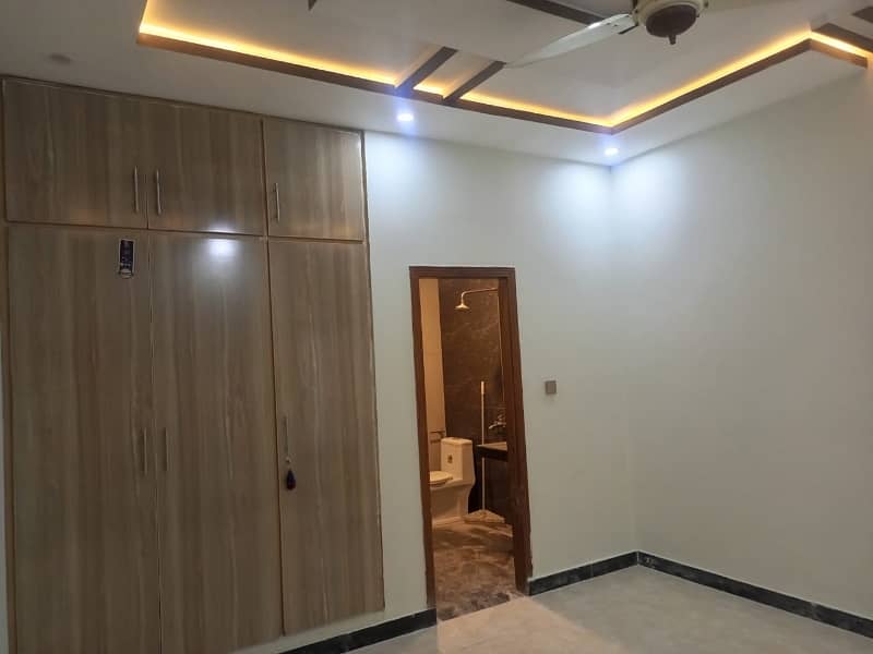 8 Marla Brand New Beautiful Upper Portion For Rent At Reasonable Price 5