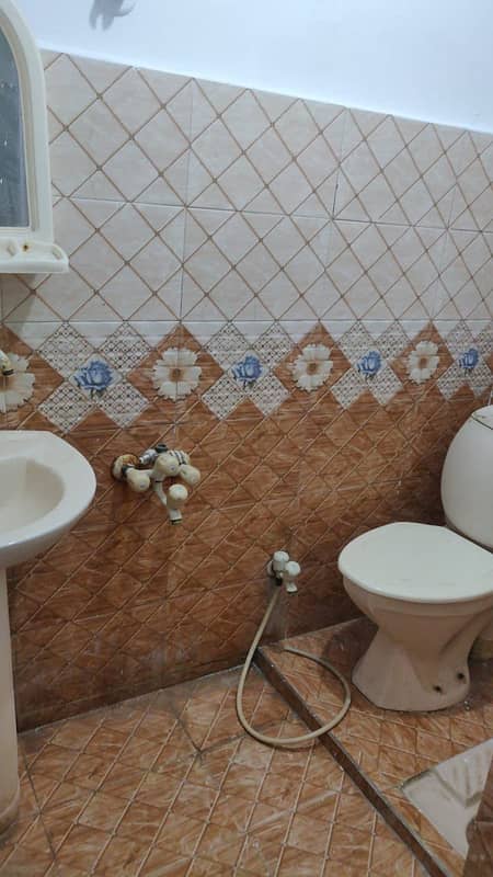 Appartment For Sell in Block M north Nazimabad 7