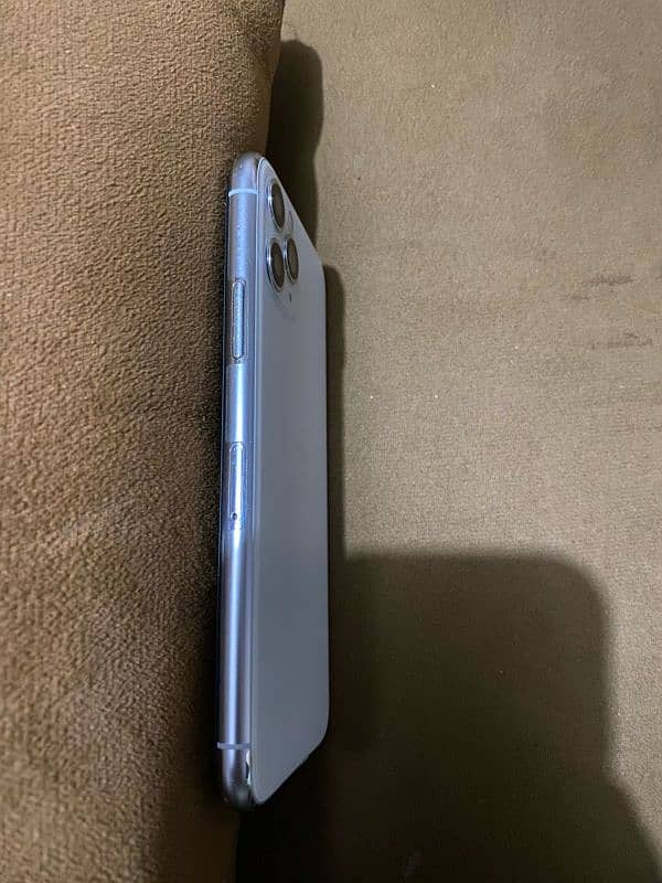Iphone 11 pro Pta Approved 3