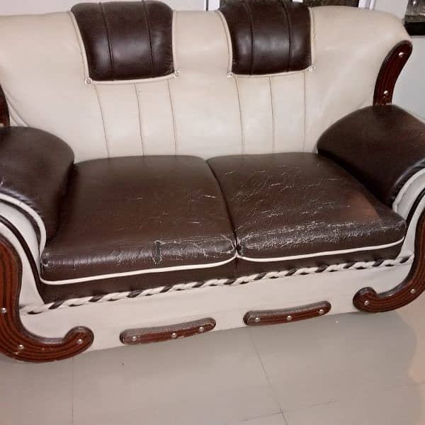 5 seaters Sofa 1