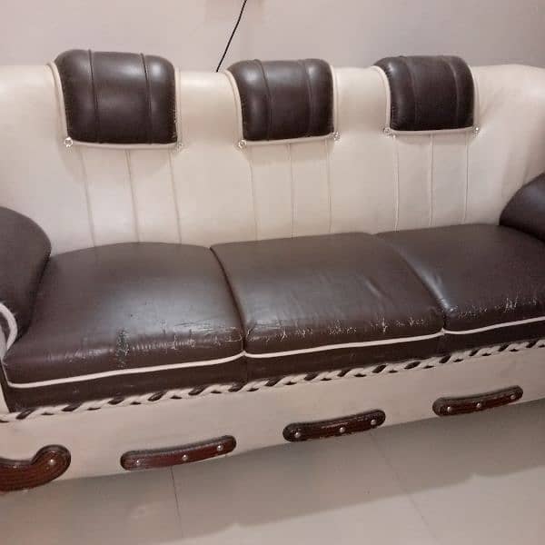 5 seaters Sofa 3