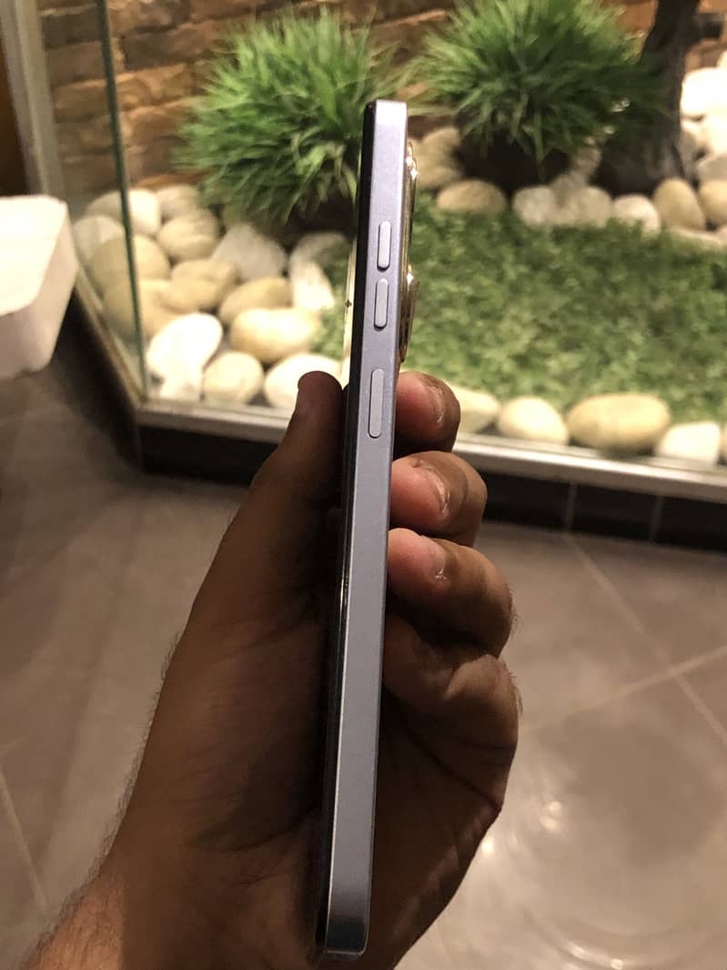 TECNO SPARK 20 5