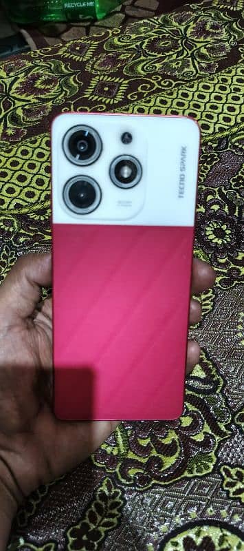 spark 10 pro 8+8 GB ram 256 GB memory 4