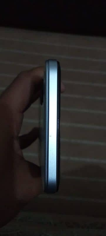 Infinix note12vip model 8+8/128 in scrachless original 10/10 available 2