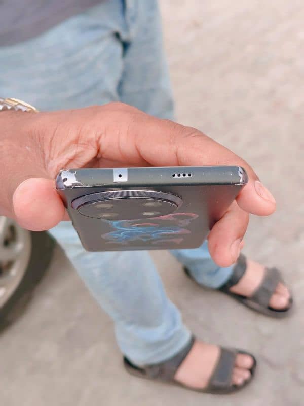 tecno camon 30s pro condition 10/9 with charger and box  03016539806 3