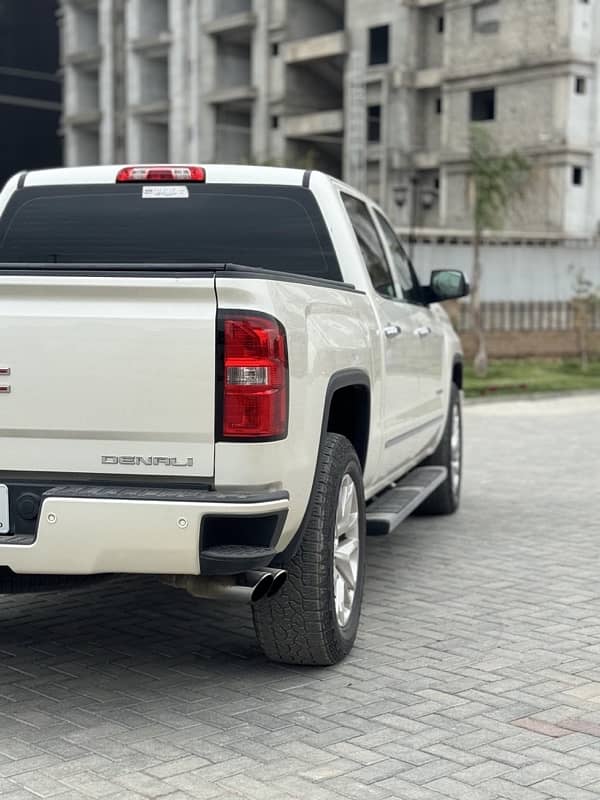 GMC Sierra 2015 4