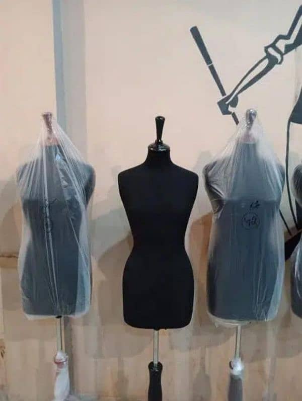Mannequin & Dummies New 3