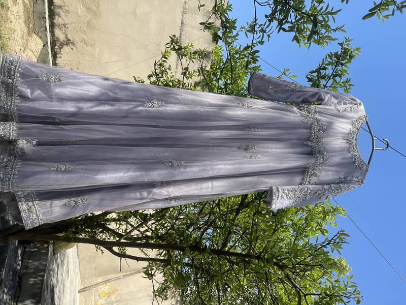 lilac color maxi like new 0