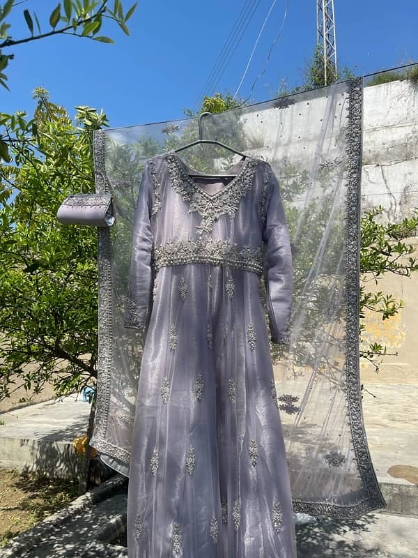 lilac color maxi like new 6