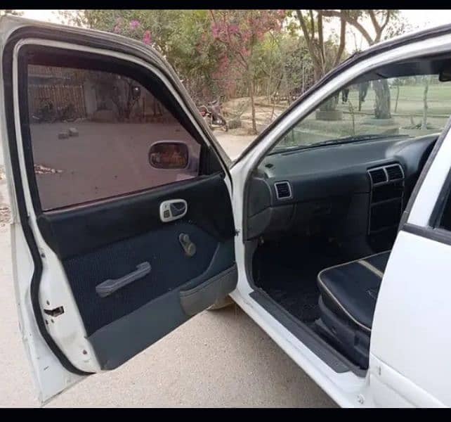 Suzuki Cultus VXL 2016 4