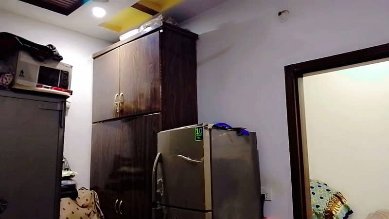 Corner Flat Sized 2 Marla Is Available For Sale In Samanabad Lahore 3