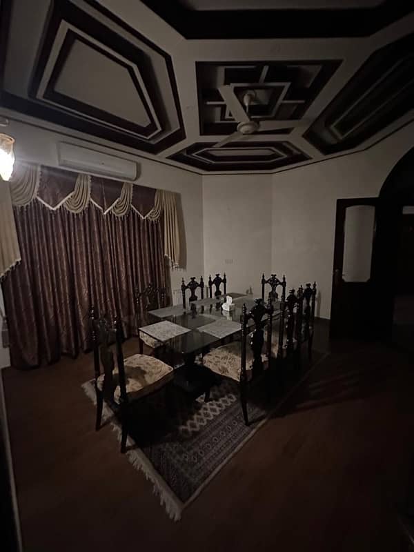 Full furnished house with basement 4