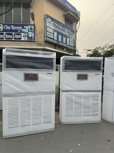 8 Ton cabinet Ac 4years warranty