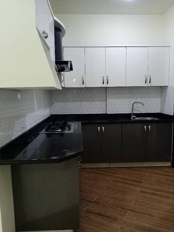 Affordable Flat Of 2000 Square Feet Is Available For Rent 3