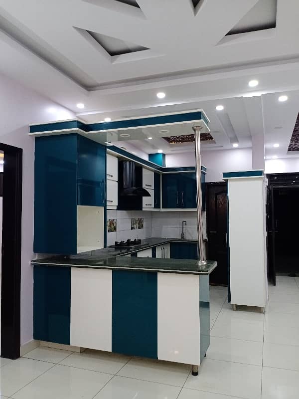 Saima Royal Residency 3 Bed DD Flat For Sale Builder Condition Road Facing 5