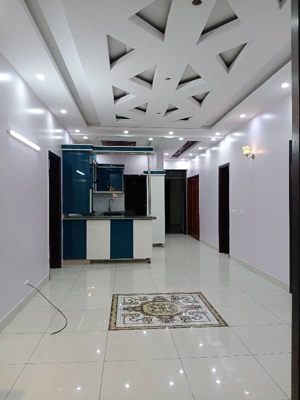 Saima Royal Residency 3 Bed DD Flat For Sale Builder Condition Road Facing 14