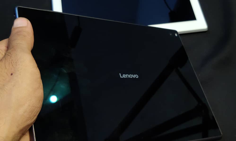 Lenovo 10 inch tab PUBG supported Snapdragon processor with warranty 4