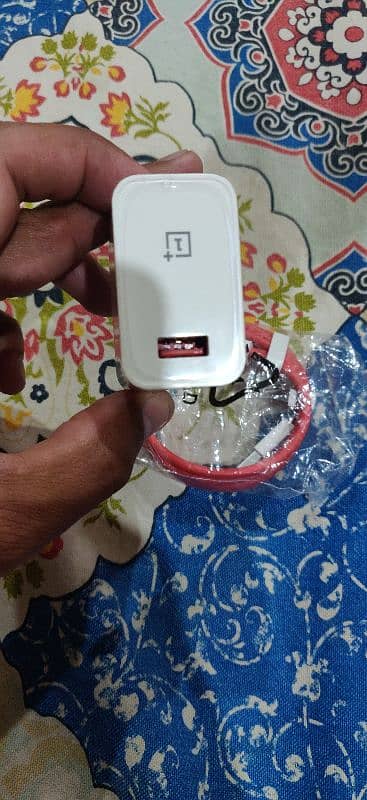 one plus org charger 7