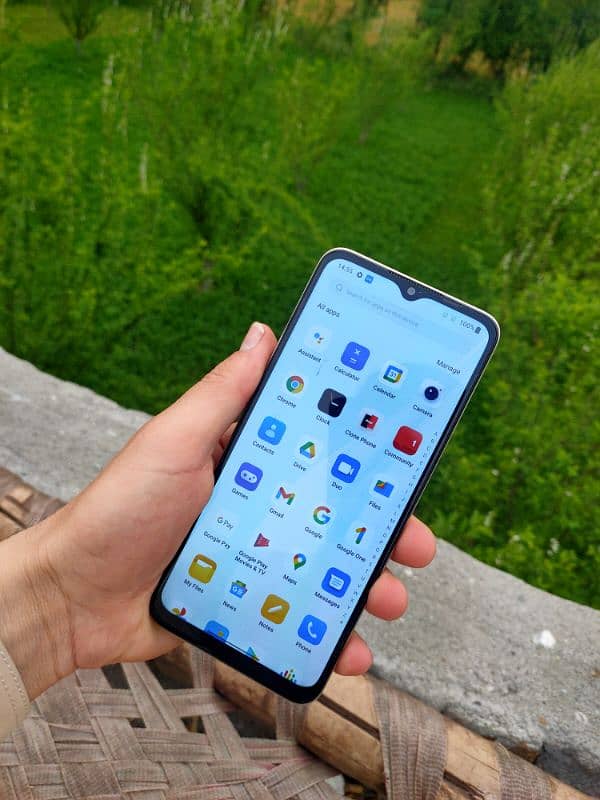 one plus Mobil 8gb ram 128gb room pta approved 0