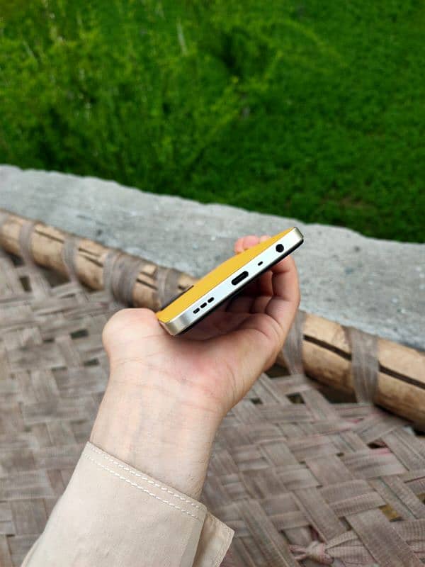 one plus Mobil 8gb ram 128gb room pta approved 3