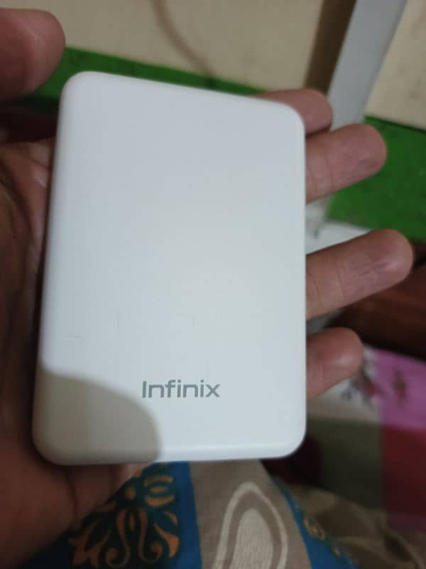 wireless charger Note 40 pro 1