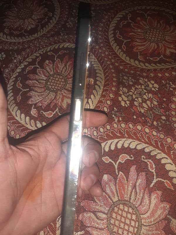 spark neo ultra 7 . . 6 128 gb lush condition 5