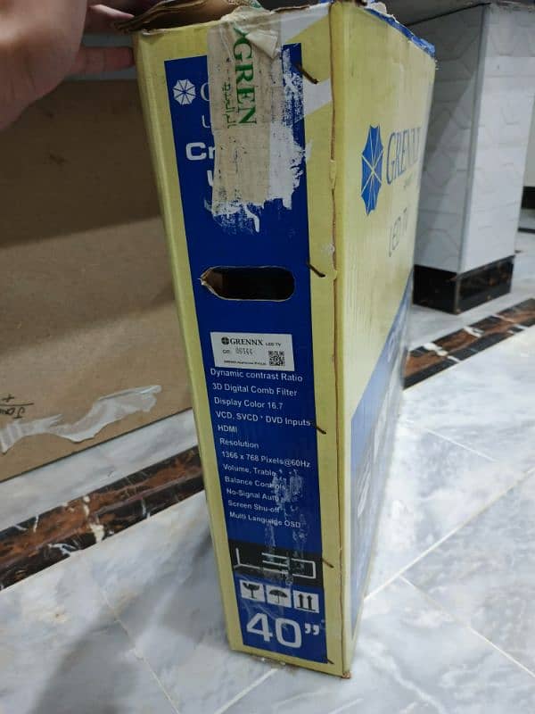 greenx androide led 40 inch 10/10 8