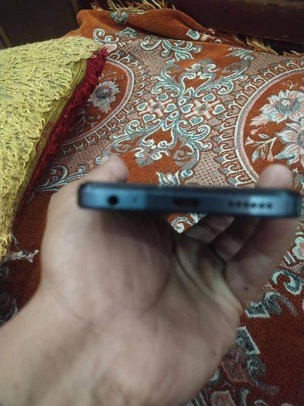 Tecno spark 20c 8ram 128 rom 1