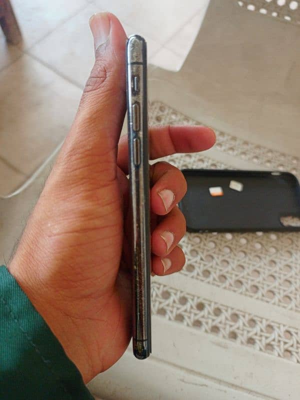 iPhone X PTA Approved 7