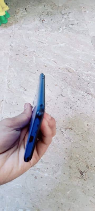 ZTE Blade A51 used mobile phone Full achi condition mein 4