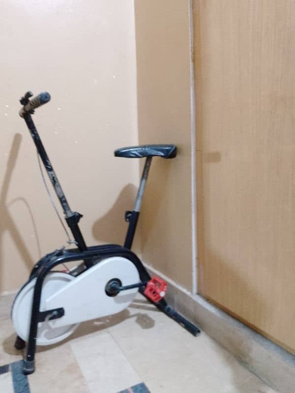 exercise bicycle 0