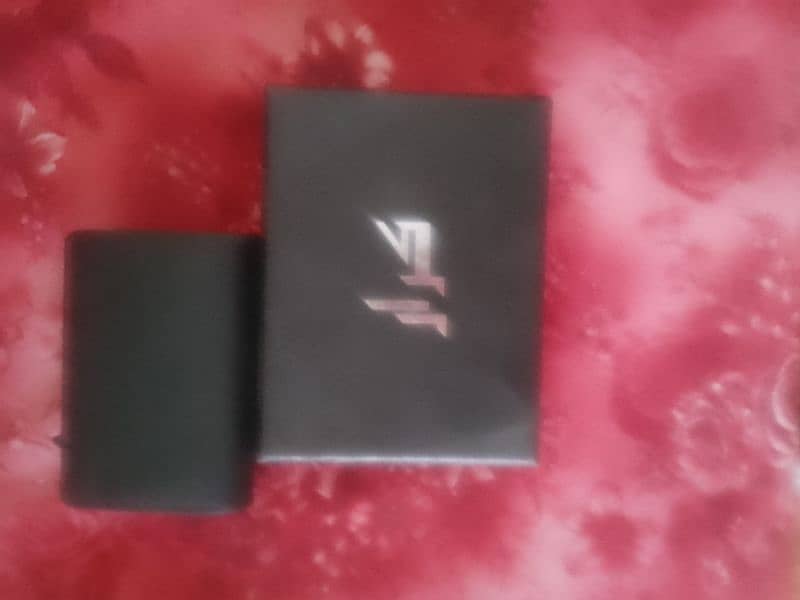 leather wallet karar walo ka full box ke Sath 0