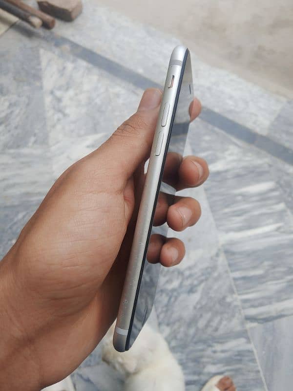 Iphone 7 Non PTA 3
