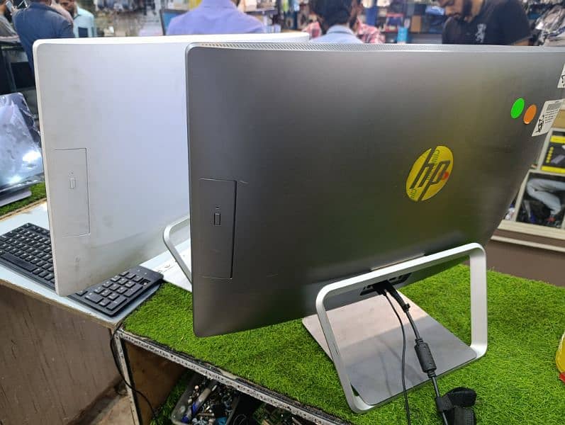 HP-24 ALL IN ONE PC 7TH GENERATION TOUCH 1
