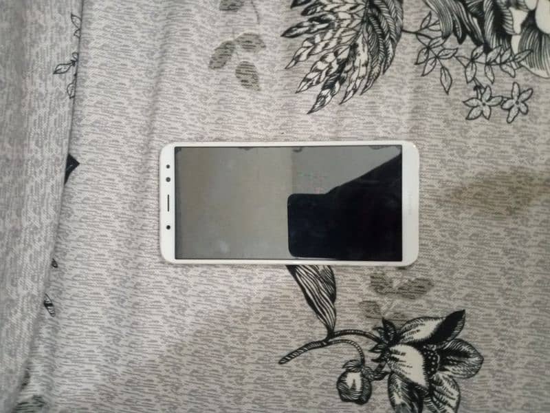 mate 10 lite 03027580255 1