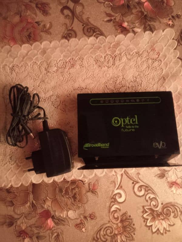 PTCL Broadband Evo Device 4