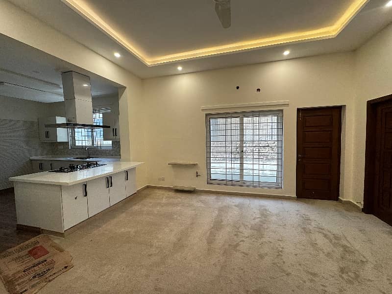 F-7 Beautiful Fully Luxury Upper Portion Available For Rent Size 666 With Solar 0