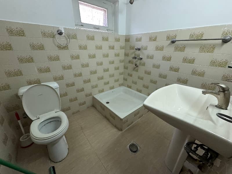 F-7 Beautiful Fully Luxury Upper Portion Available For Rent Size 666 With Solar 6