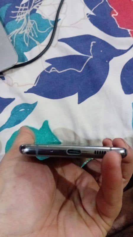 S20 Plus 4