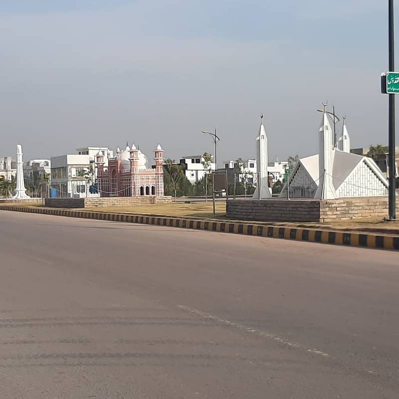 Bahria Enclave Islamabad sector C 2knal plot available for sale 2