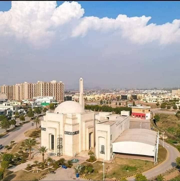 Bahria Enclave Islamabad sector C 2knal plot available for sale 5