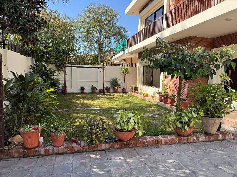 F-7 1 Kanal 4 Bed Rooms House Available For Rent Only Foreigner 2
