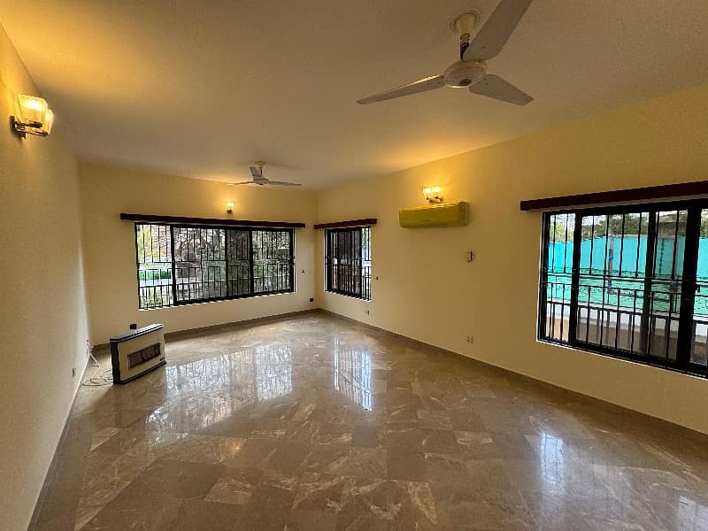 F-7 1 Kanal 4 Bed Rooms House Available For Rent Only Foreigner 6