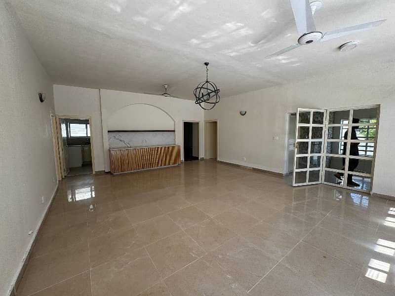 E-7 3 Bed Room Upper Portion Available Fir Rent Separate Gate 0