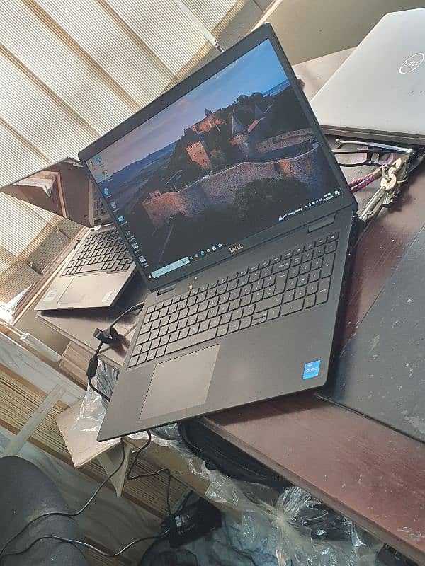 11th generation core i5 dell 3520 1