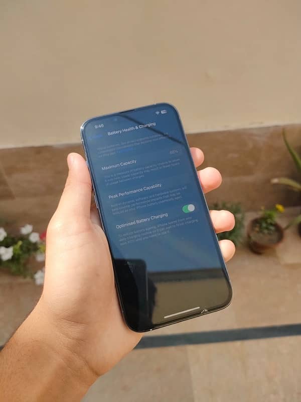 iPhone 13 Pro 1