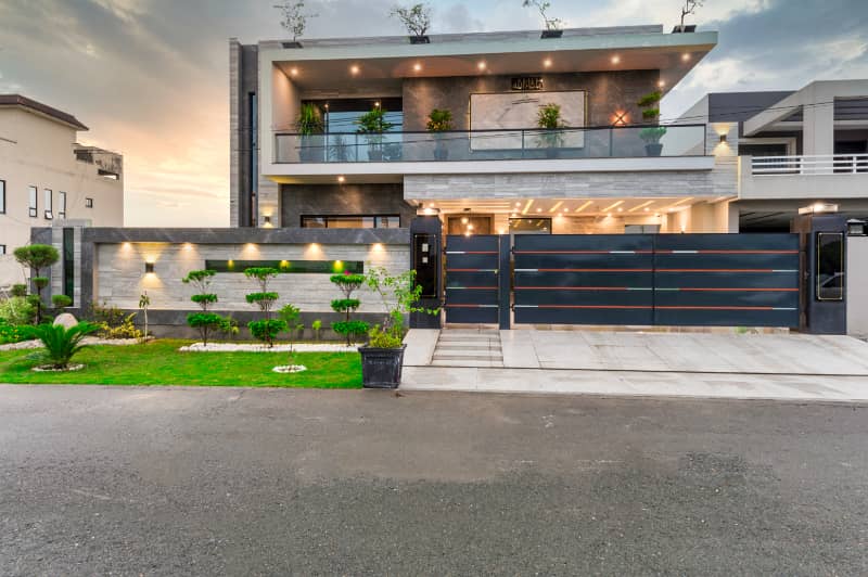 Eyes Catching 1 Kanal Modern Design Top Notched Lxuury House For Sale in Phase 7 0