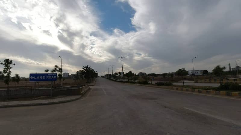 1 Kanal ( 50*90 in Block C ). Residential Plot Available. For Sale in Top City 1 Islamabad. 20