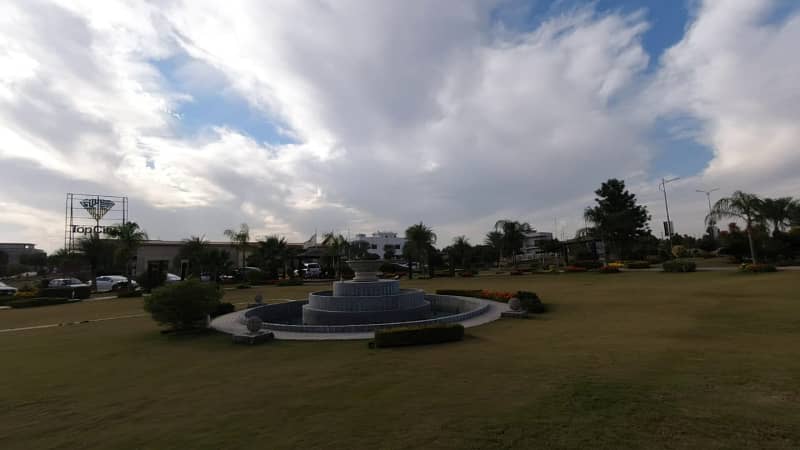1 Kanal ( 50*90 in Block C ). Residential Plot Available. For Sale in Top City 1 Islamabad. 12