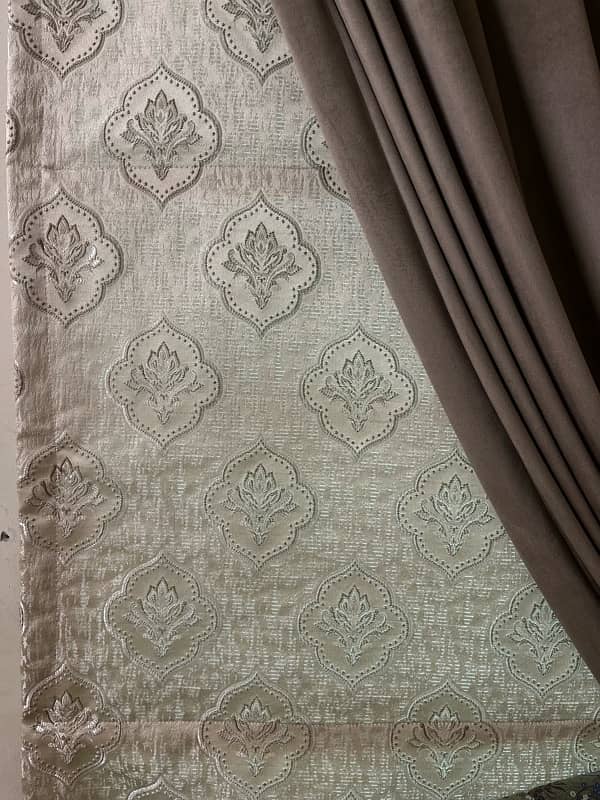raw silk blind 3